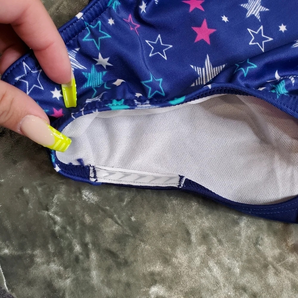 Speedo Girl's Star Print Swimsuit - Picture 4 of 8